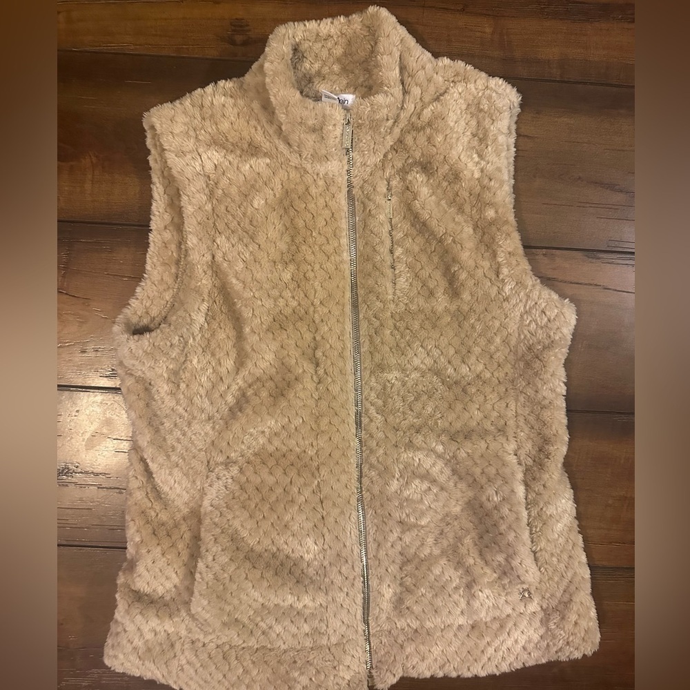 Calvin Klein women’s vest size medium